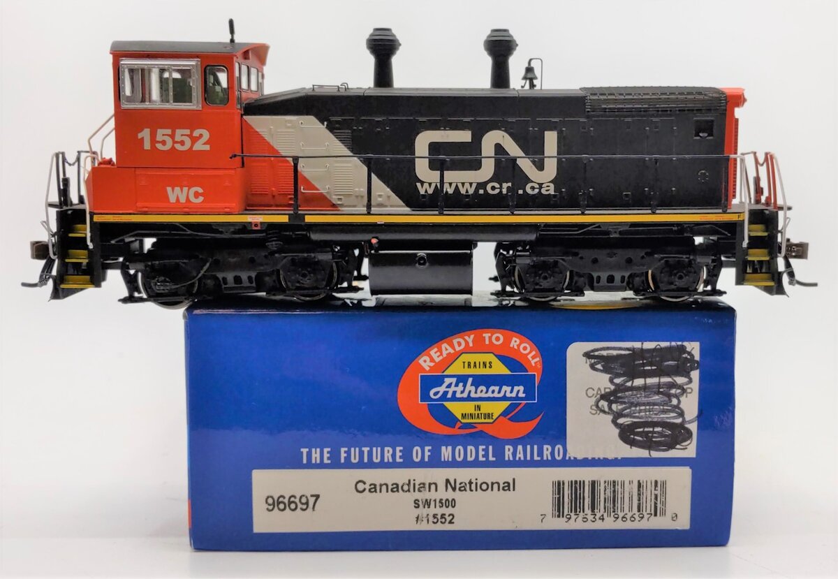 Athearn 96697 HO Scale Canadian National SW1500 Diesel Locomotive #1552