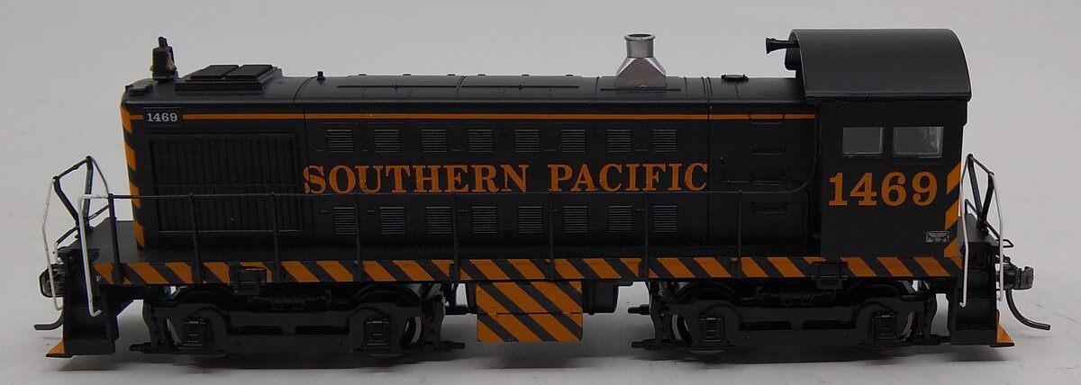 Bachmann 63207 HO Southern Pacific Alco S4 Diesel Loco #1469 w/Sound & DCC