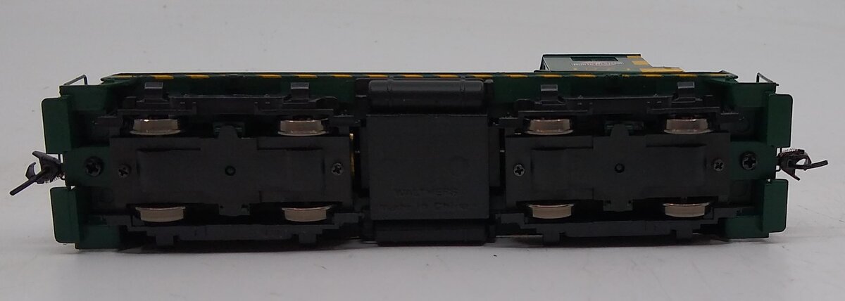 Walthers 910-9227 HO CNW EMD SW1 Diesel Switcher #1274 - Standard
