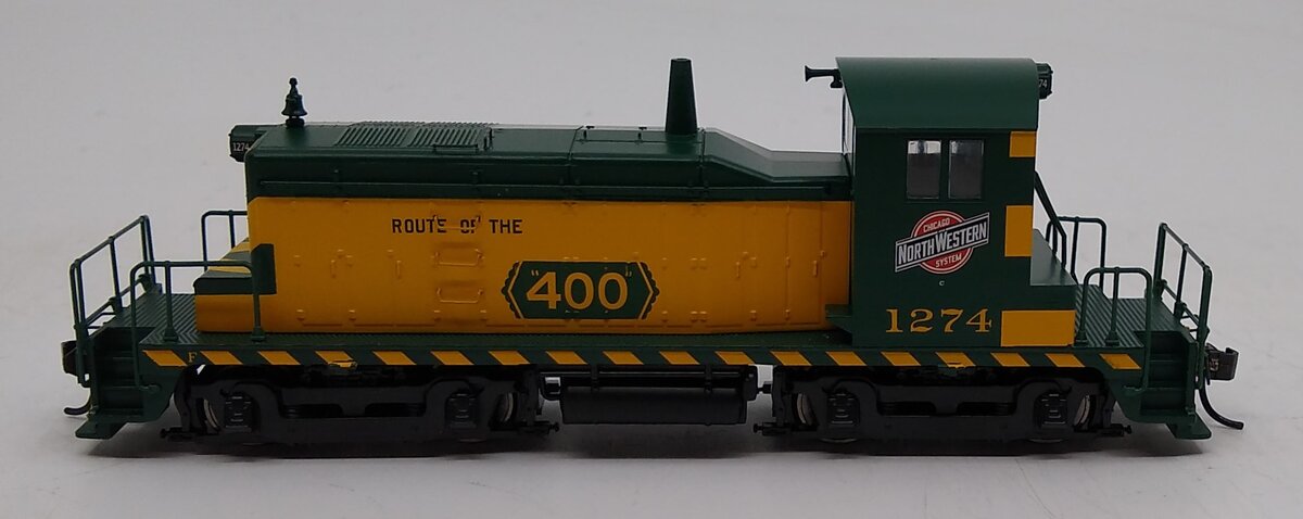 Walthers 910-9227 HO CNW EMD SW1 Diesel Switcher #1274 - Standard DC