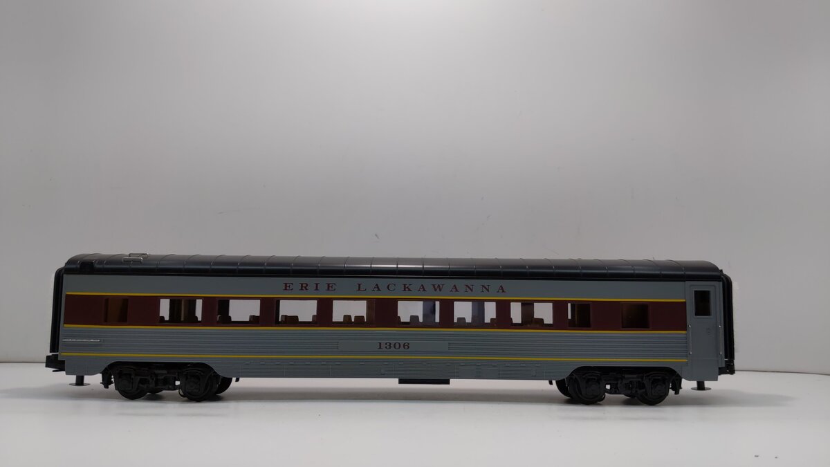 MTH 30-67640 O-27 60' Streamline Coach, EL