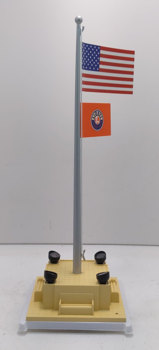 Lionel 6-84307 O Lionel Illuminated Flagpole with Flag