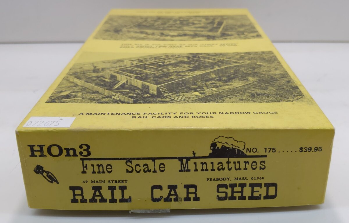 Fine Scale Miniatures 175 HOn3 Scale Rail Car Shed Craftsman Kit