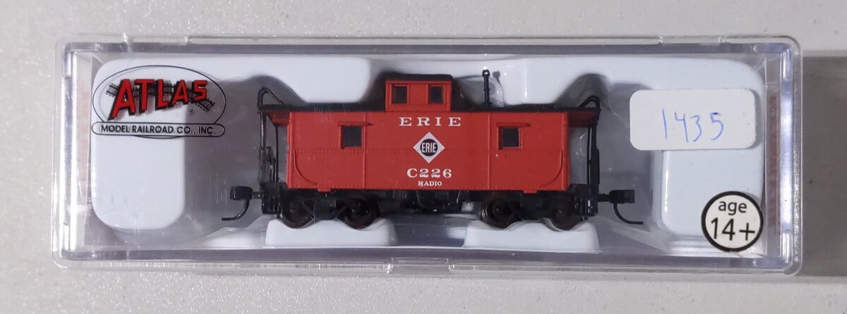 Atlas 39835 N Scale Erie C&O Cupola Caboose #C226