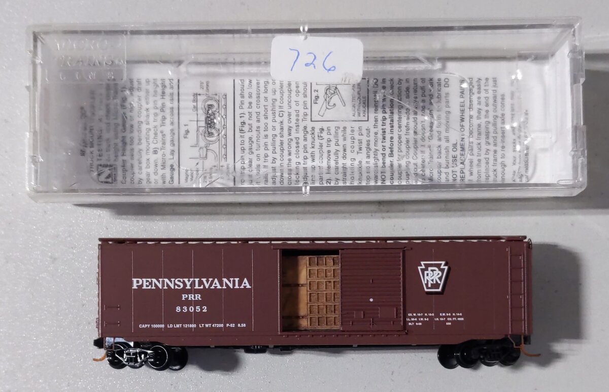 Micro-Trains 03100412 N PRR 50' Single Door Boxcar with Frieght Load #83052