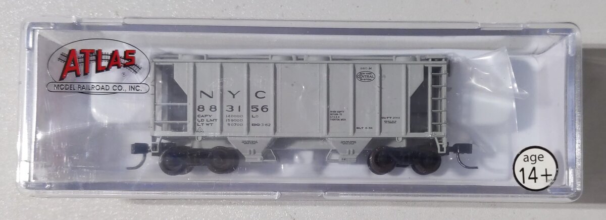 Atlas 31977 N Scale New York Central PS-2 Covered Hopper #883156