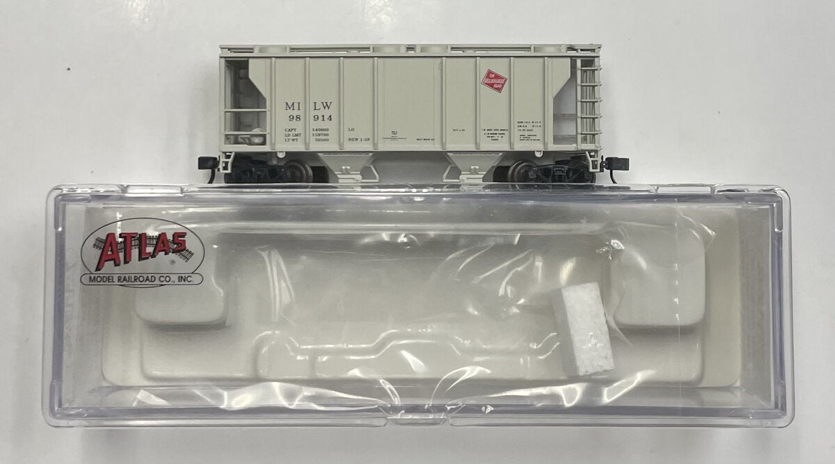Atlas 31843 N Scale Milwaukee Road PS2 Covered Hopper #98914