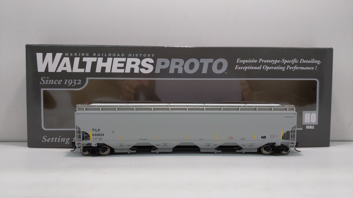 Walthers 920-105863 HO TILX 67' Trinity 6351 4-Bay Covered Hopper RTR #640624