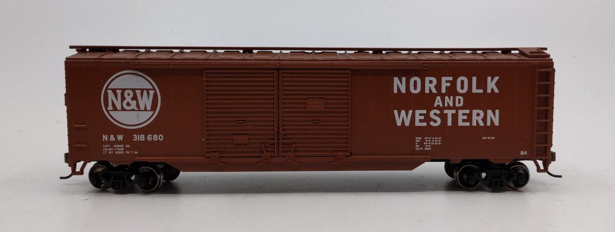 Athearn 92423 HO Scale Western Pacific 50' Double-Door Box Car #3003