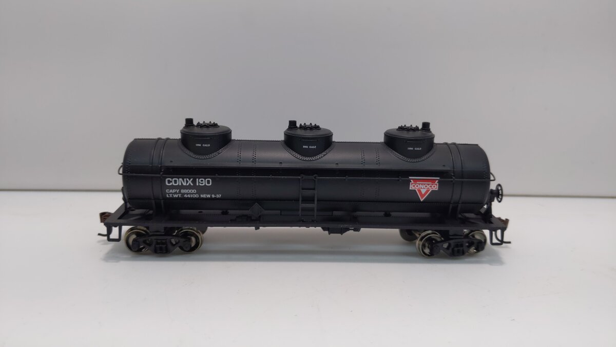 Athearn 74456 Conoco 3-Dome Tankcar #190
