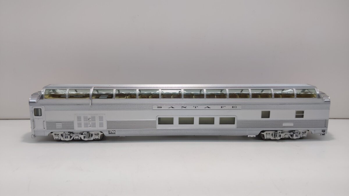 Walthers 920-9324 HO SF San Francisco Chief 85' Budd Big Dome Bar Lounge Dorm