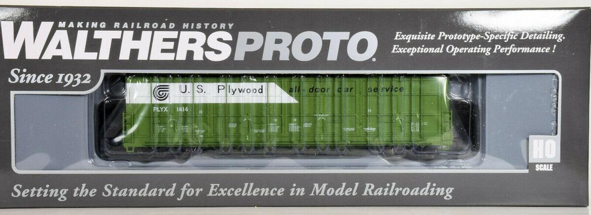 Walthers 920-101933 HO US Plywood 56' Thrall All-Door Boxcar #1414
