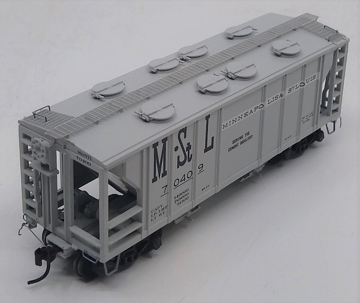 Athearn 94391 Minneapolis & St Louis PS2 2003 2-Bay Covered Hopper #70409