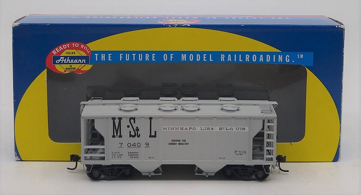 Athearn 94391 Minneapolis & St Louis PS2 2003 2-Bay Covered Hopper #70409