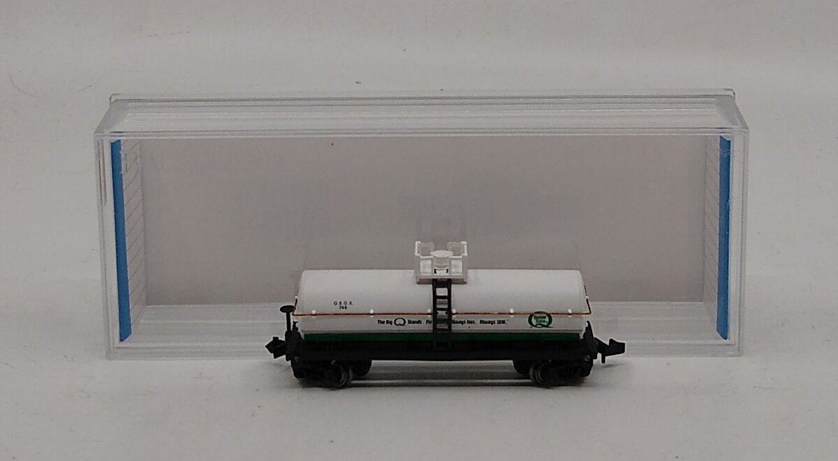 Bachmann 73487 N Scale Quaker State 40' Tank Car #746