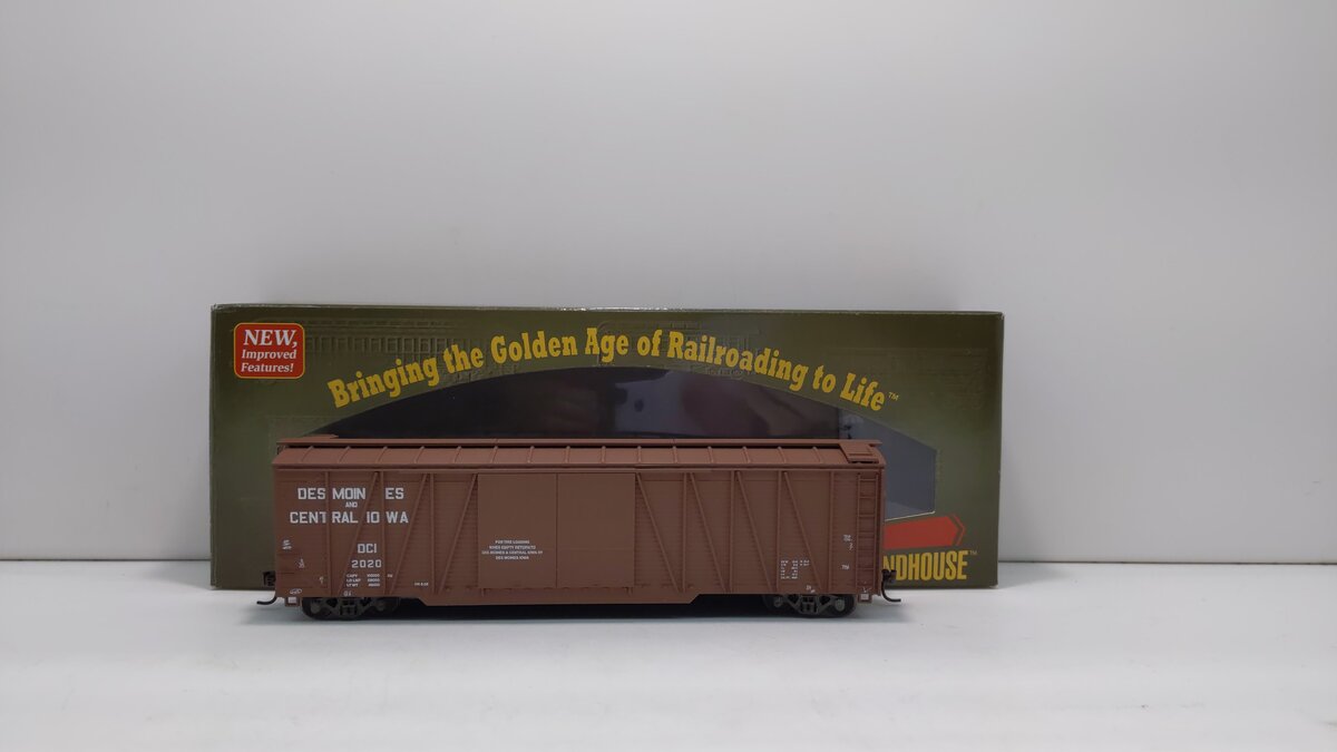 Roundhouse 84428 HO Scale Des Moines & Central Iowa Freight Car #2020