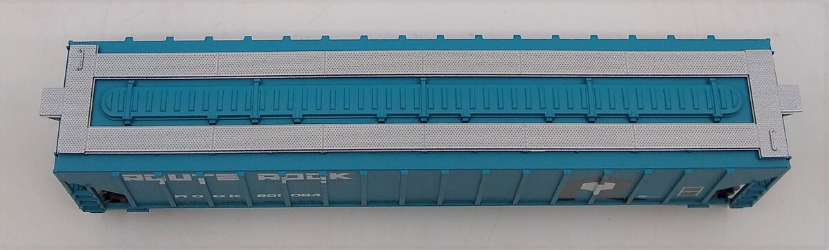 Atlas 20000902 HO ROCK Trainman Thrall 4750 Covered Hopper #801094