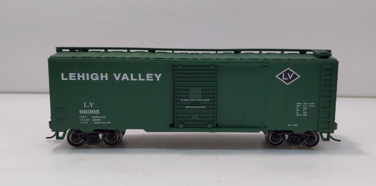 Bachmann 17023 HO Lehigh Valley 40' Steel Boxcar #66395