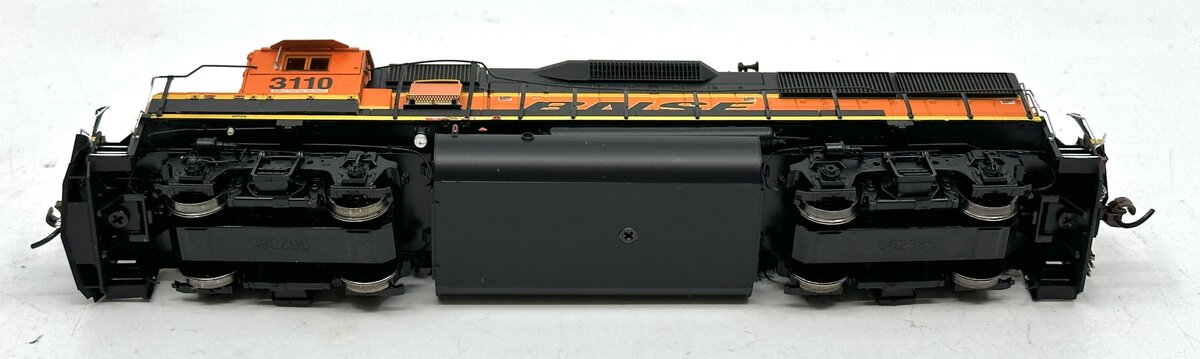 Athearn G65705 HO Scale BNSF GP50 Phase 2 GP25 Diesel Locomotive #3110
