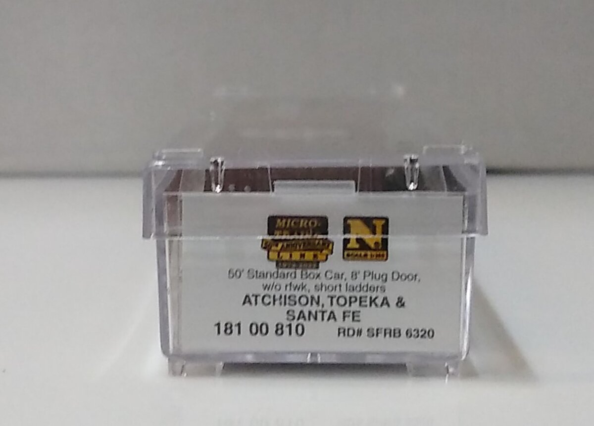 Micro-Trains 18100810 N Atchison, Topeka and Santa Fe 50' Boxcar #6320