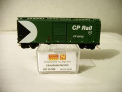 Micro-Trains 02000936 N Canadian Pacific 40' Standard Single Door Boxcar #58702