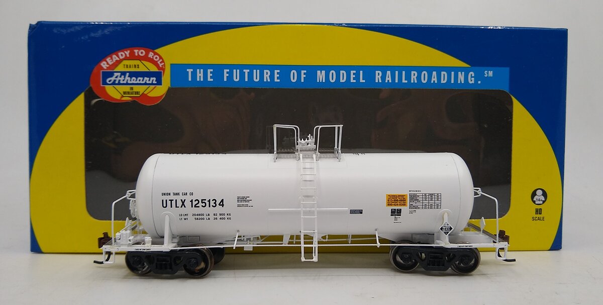 Athearn 96121 HO UTLX 13,600-Gallon Acid Tank Car #125134 – Trainz