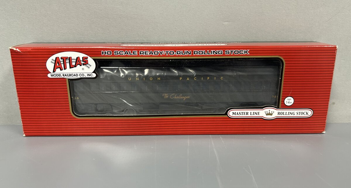 Atlas 20003066 HO Union Pacific Heavyweight Paired-Window Coach Car #709