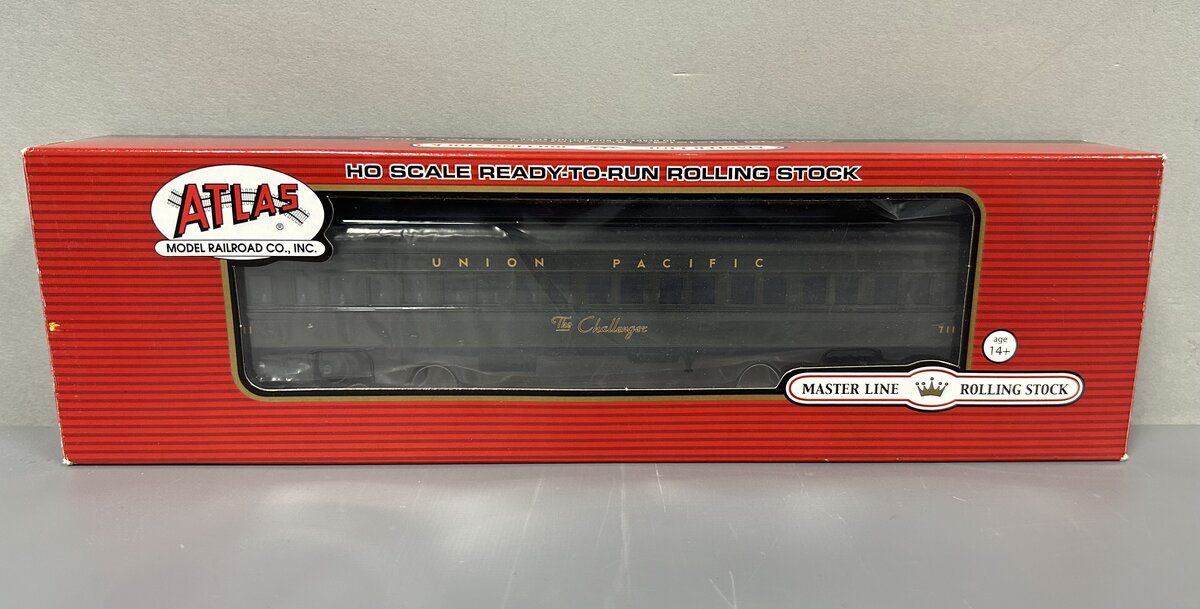 Atlas 20003067 HO Union Pacific Heavyweight Paired-Window Coach Car #711