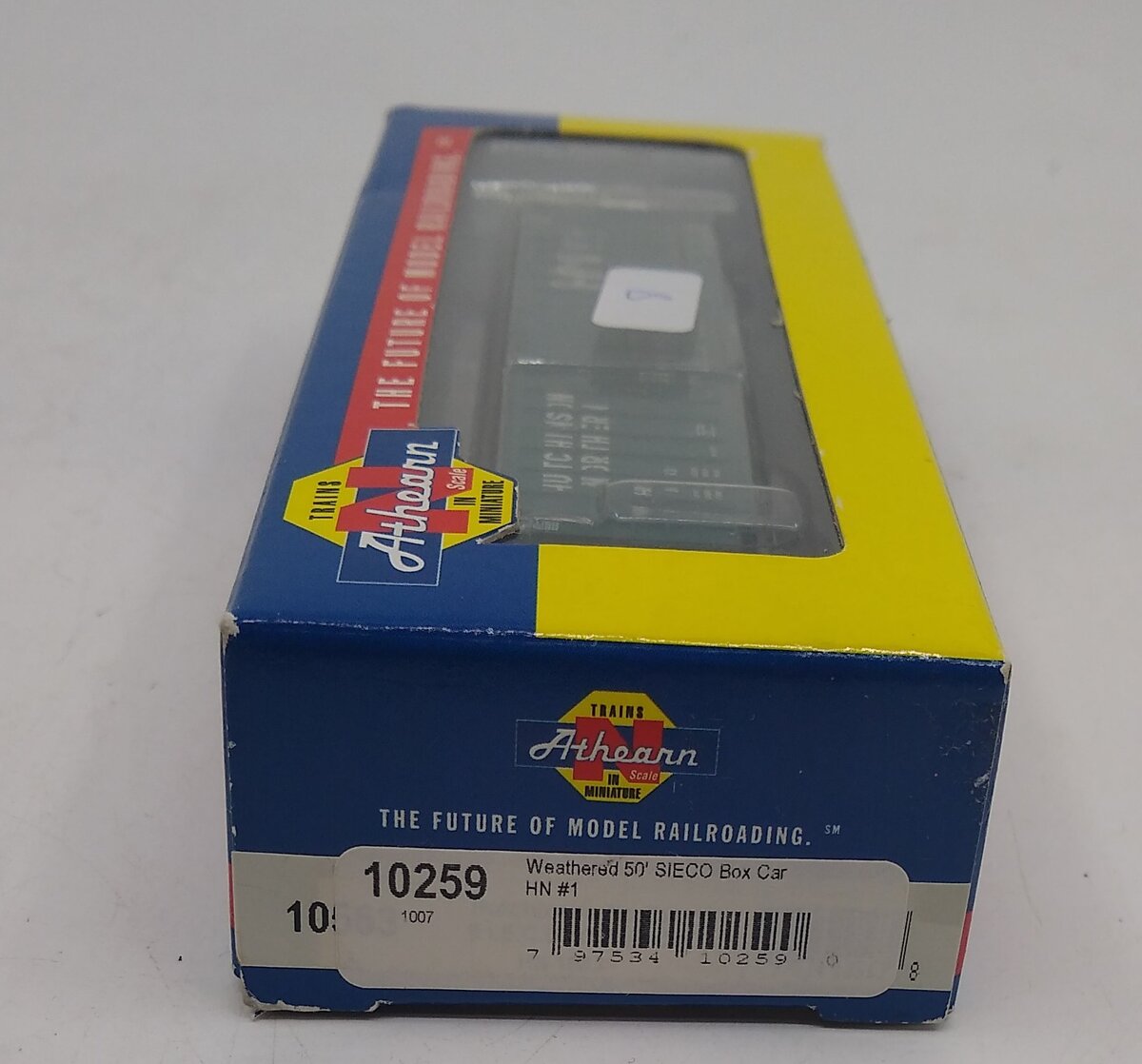Athearn 10259 N Hutchinson and Northern 50' SIECO Box/Weathered #1063