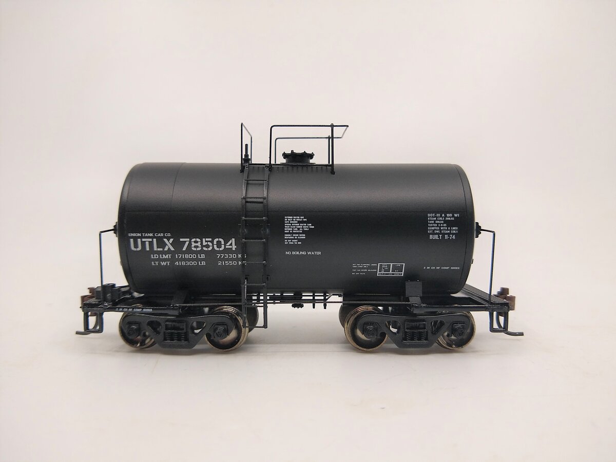 Athearn 89111 HO Scale ULTX 30' NACC 8k "Beer Can" Tank Car #78504