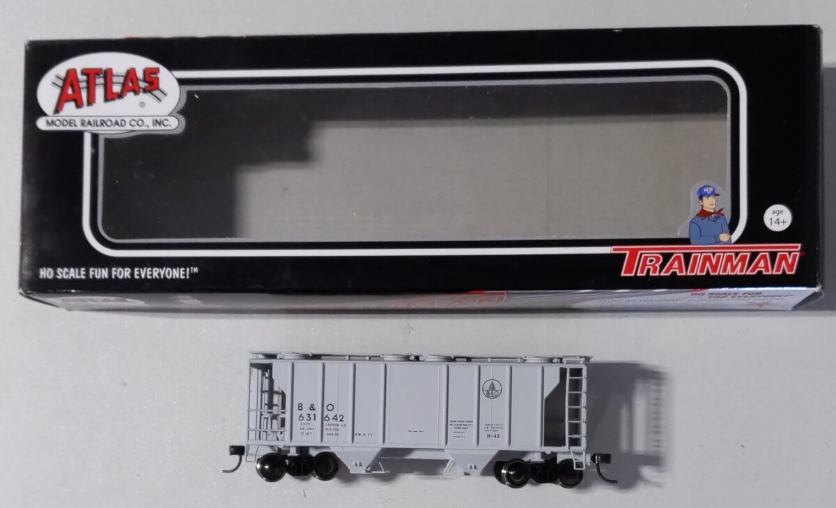 Atlas 11370 HO Scale Baltimore & Ohio PS-2 Covered Hopper #631642