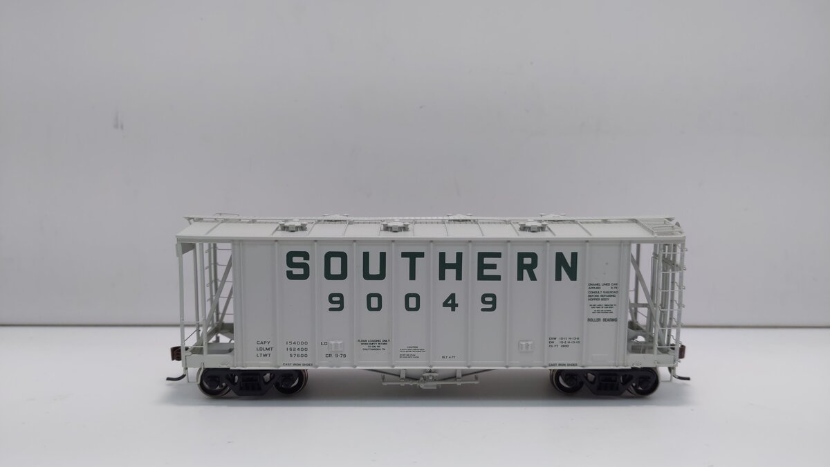 Athearn 87549 HO Southern RTR GATC 2600 Airslide Hopper #90049