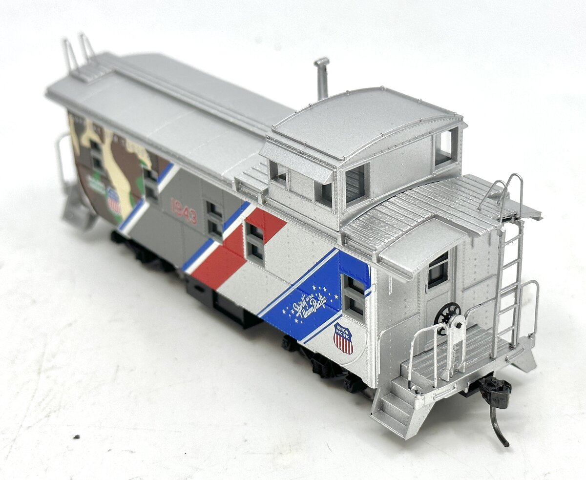 MTH 85-77012 HO Scale Union Pacific "Spirit Of The UP" Steel Sided Caboose #1943