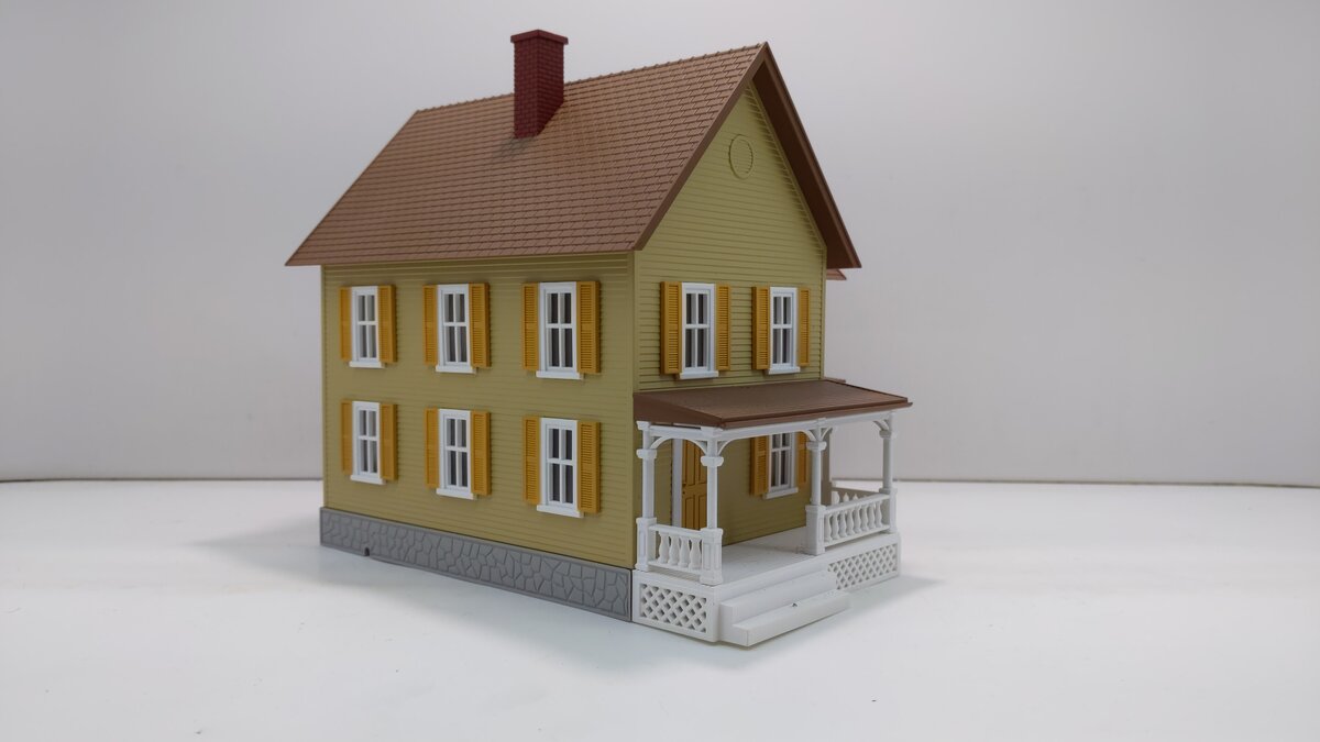MTH 30-90178 O Gauge Assembled #6 Farm House