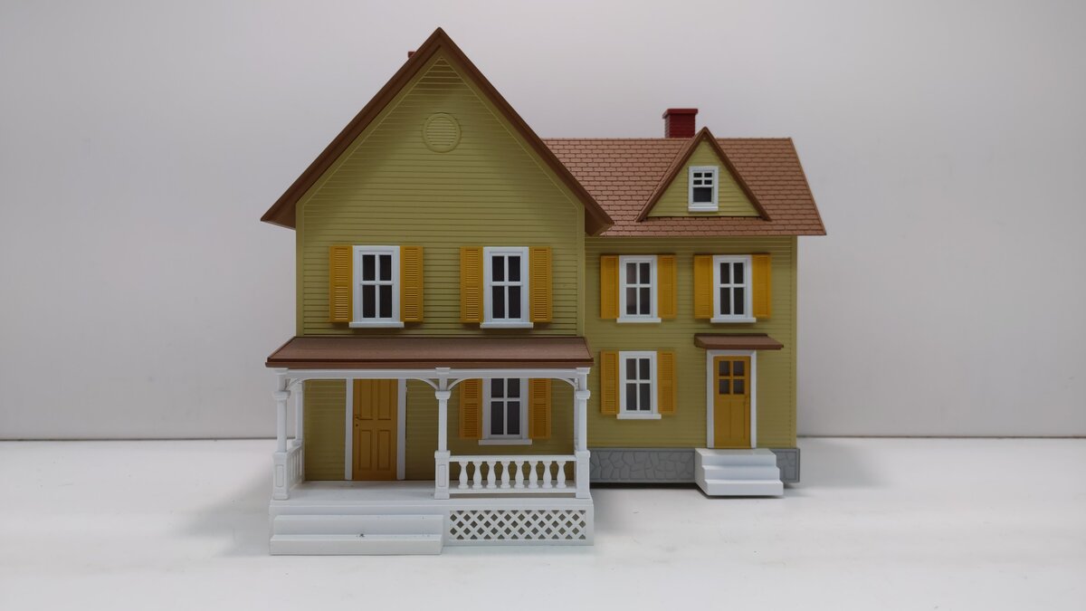 MTH 30-90178 O Gauge Assembled #6 Farm House