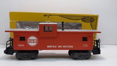Lionel 6-6900 O Gauge Norfolk & Western Extended Vision Caboose