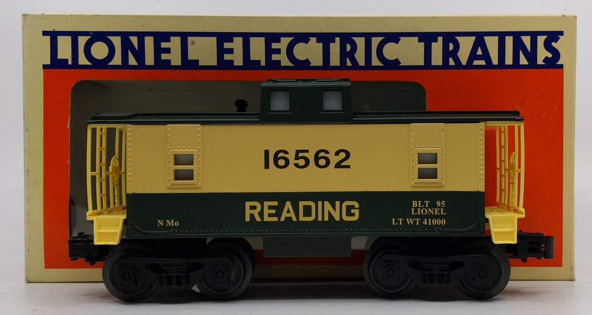 Lionel 6-16562 O Gauge Reading Center Cupola Illuminated Caboose