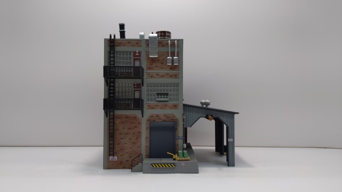 Woodland Scenics BR5037 HO Built-&-Ready Meg A. Watts Transformers Building