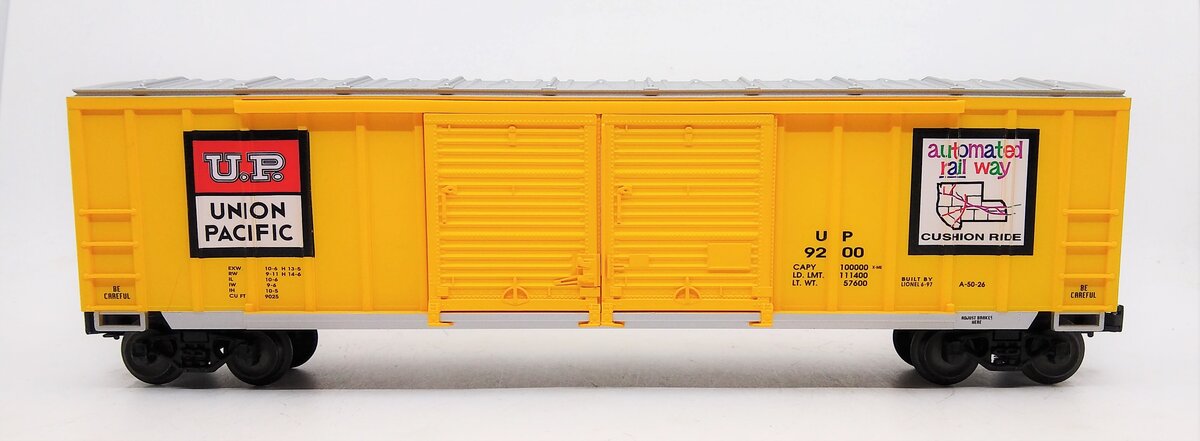 Lionel 6-17227 O Gauge Union Pacific Double Door Standard Boxcar #9200