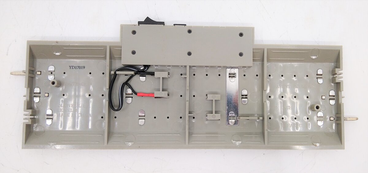 Lionel 6-81314 O Gauge FasTrack Power Block Lock-on