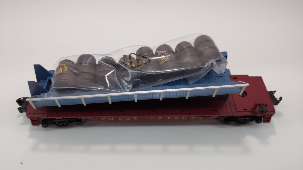 Lionel 1928430 O The Polar Express Barrel Ramp Car