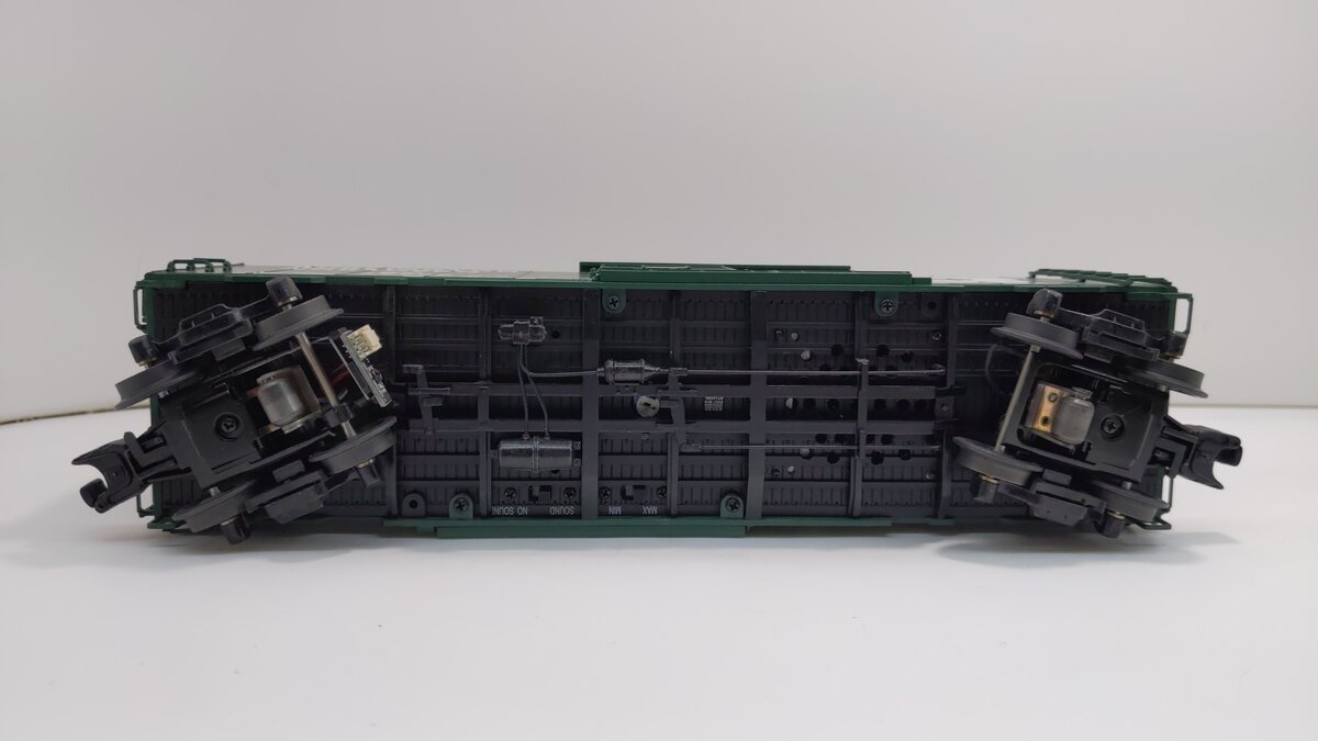 Lionel 6-83530 O Burlington Northern PS1 Box w/Sound