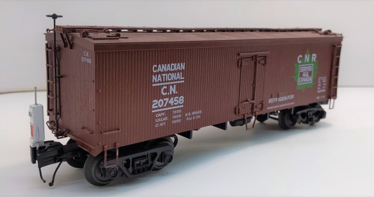 MTH 20-94381 O Canadian National 36' Woodsided Reefer Car