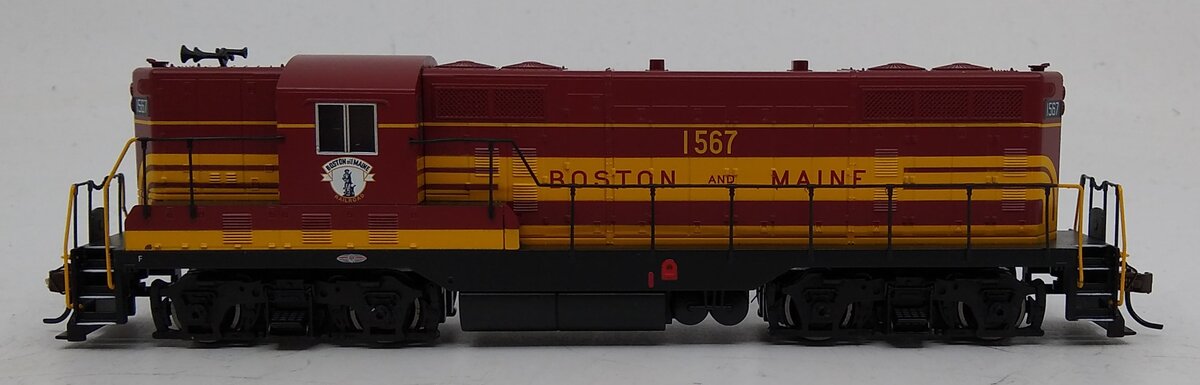 Bachmann 62418 HO Boston & Maine EMD GP7 Diesel Locomotive DCC #1567