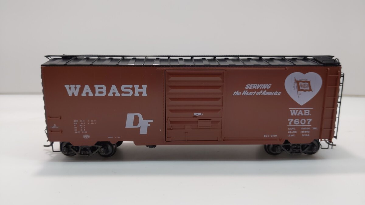 Kadee 5267 HO Scale Wabash 40' PS-1 Boxcar #7607