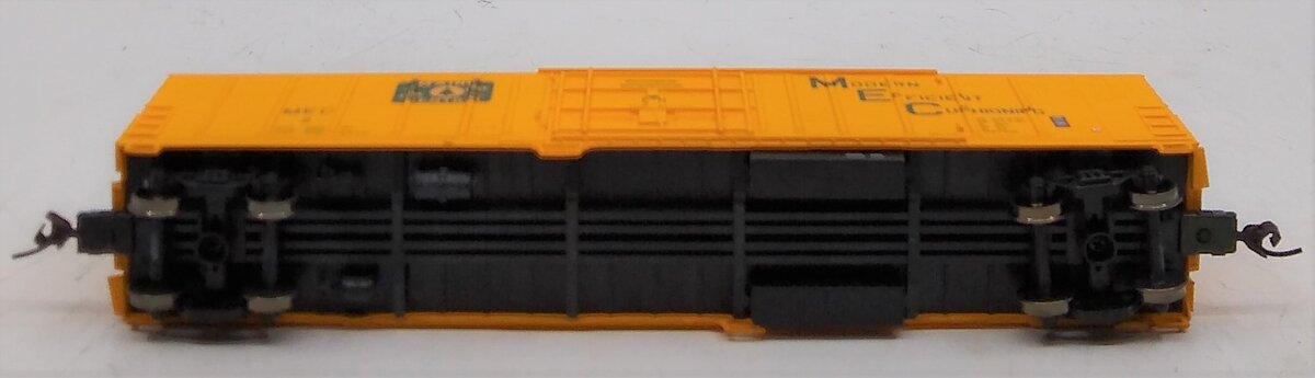 Athearn 71146 HO Scale Maine Central 57' Mechanical Reefer #2