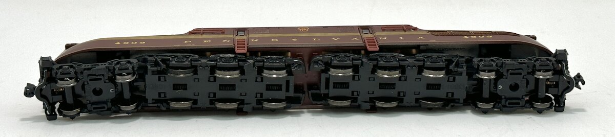 Kato 137-2006 N Pennsylvania GG1 Electric Locomotive in Tuscan Red #4909