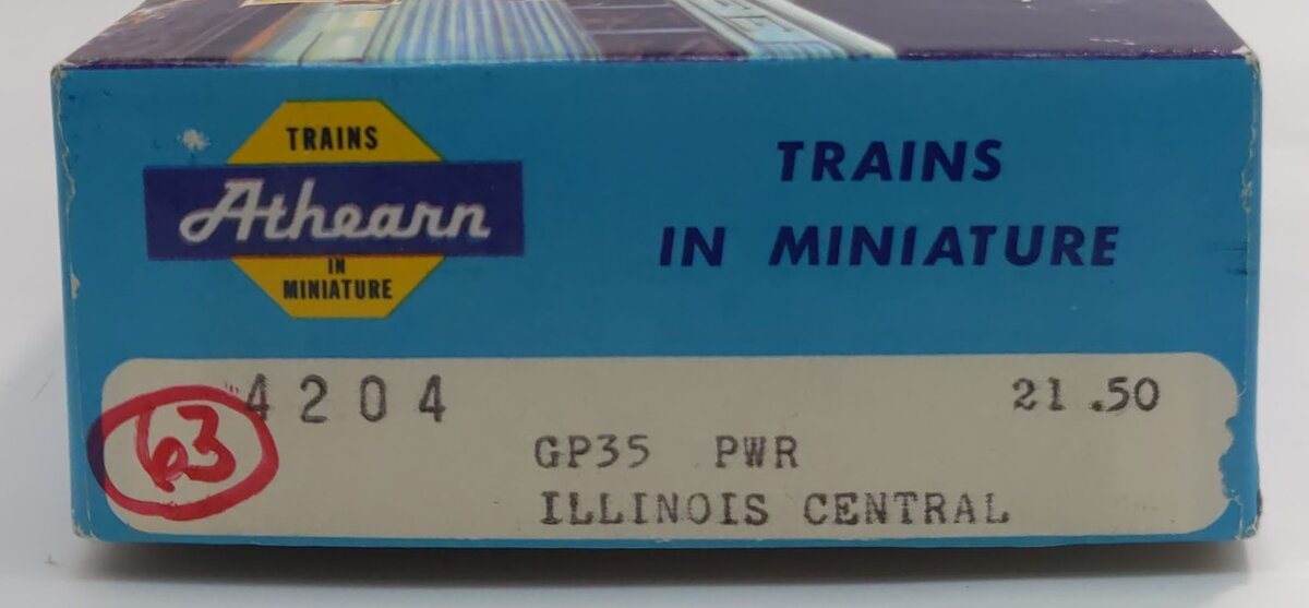 Athearn 4204 HO Illinois Central GP-35 Powered Diesel Locomotive #9432