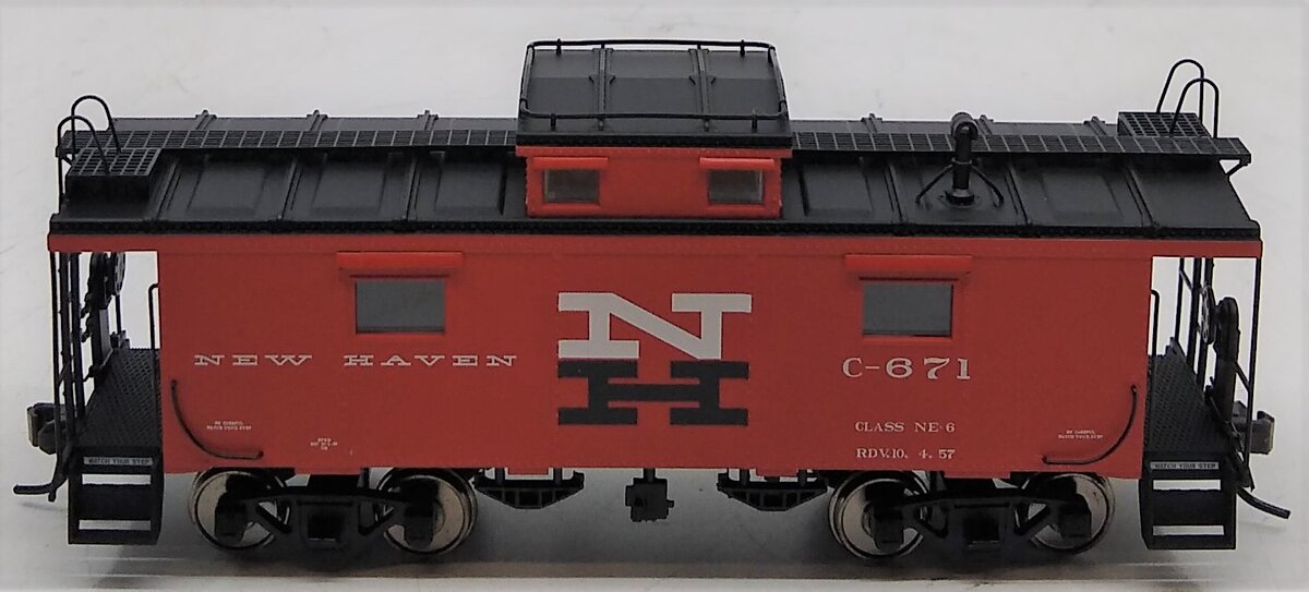 Atlas 6309-4 New Haven NE-6 Caboose #C671