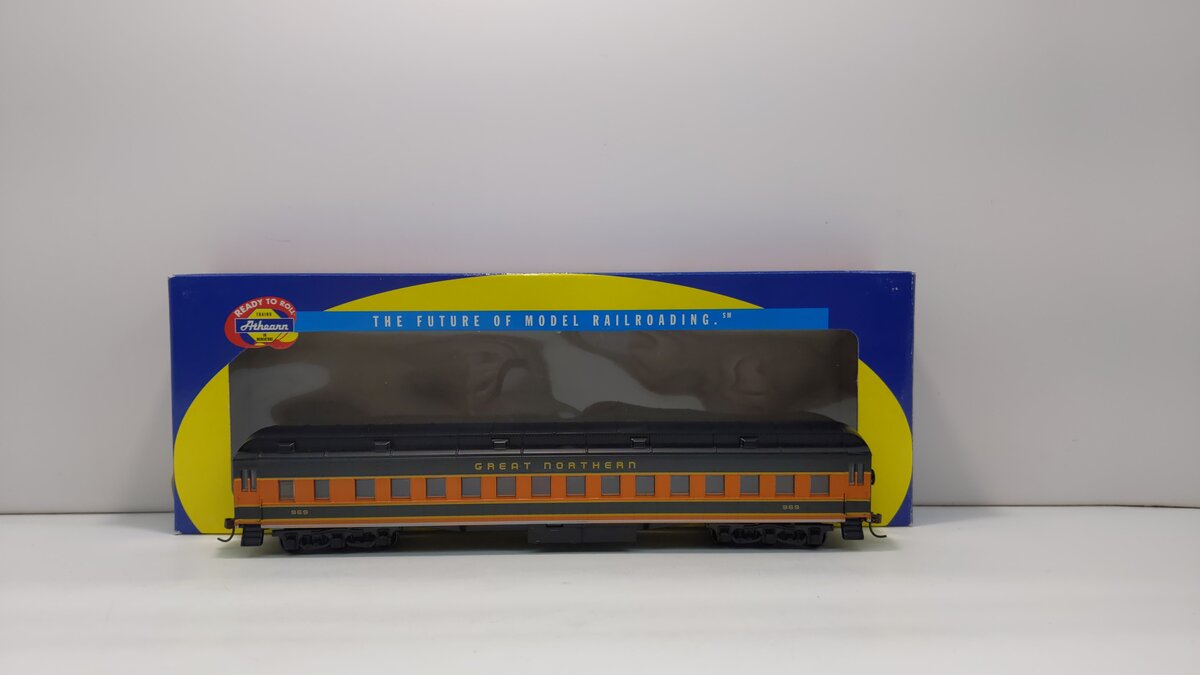 Athearn 7835 HO Scale Great Northern Standard Clerestory Roof Coach #969